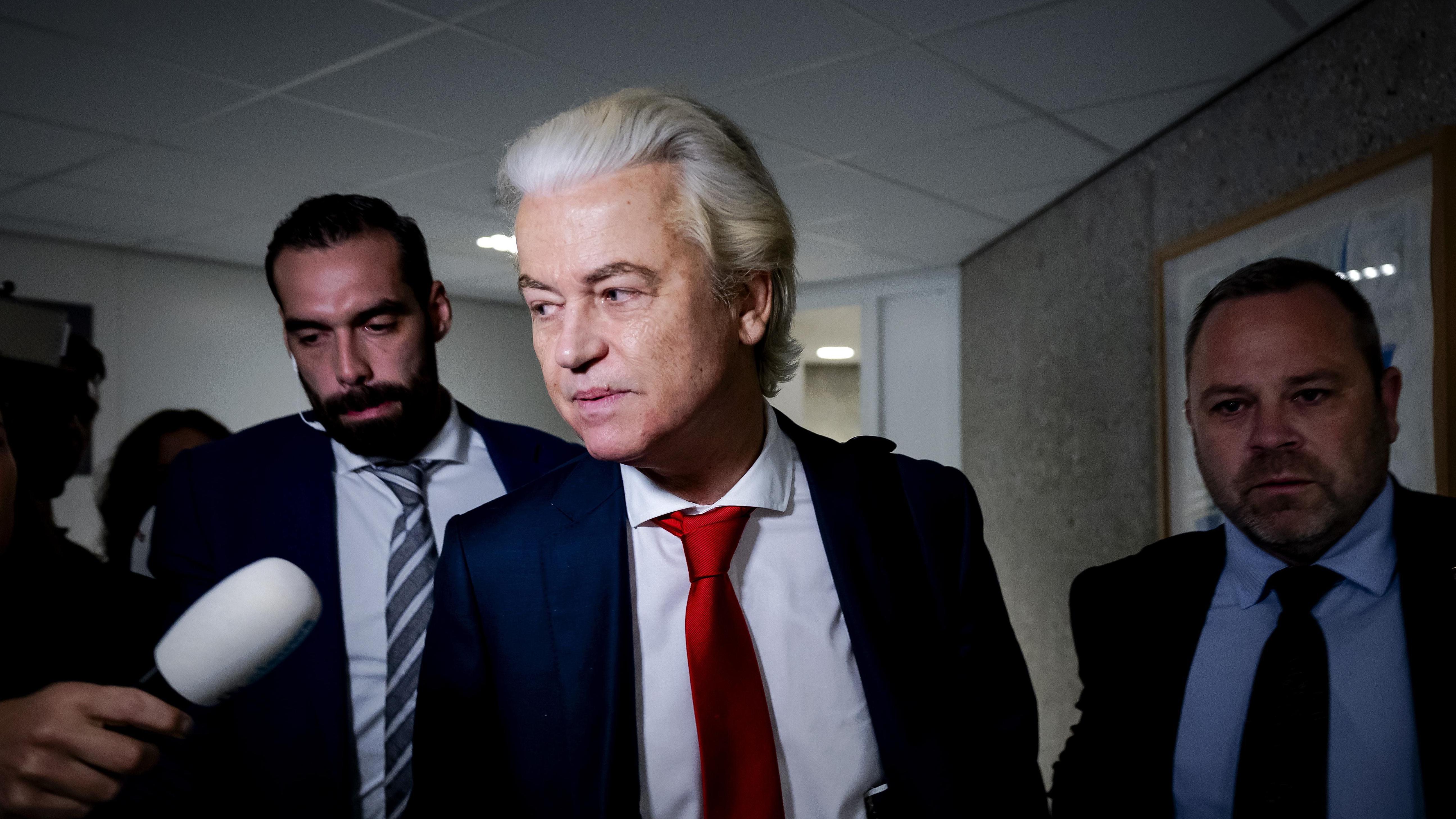 Geert Wilders: Dutch government collapses as far-right leader exits coalition