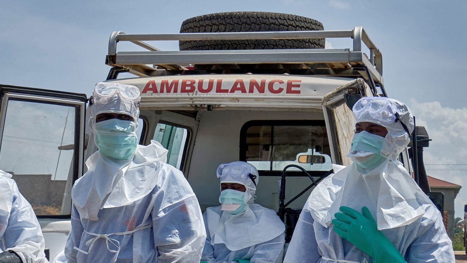 Ebola in DR Congo: Six-year-old 'doing well' after armed men took her from  hospital