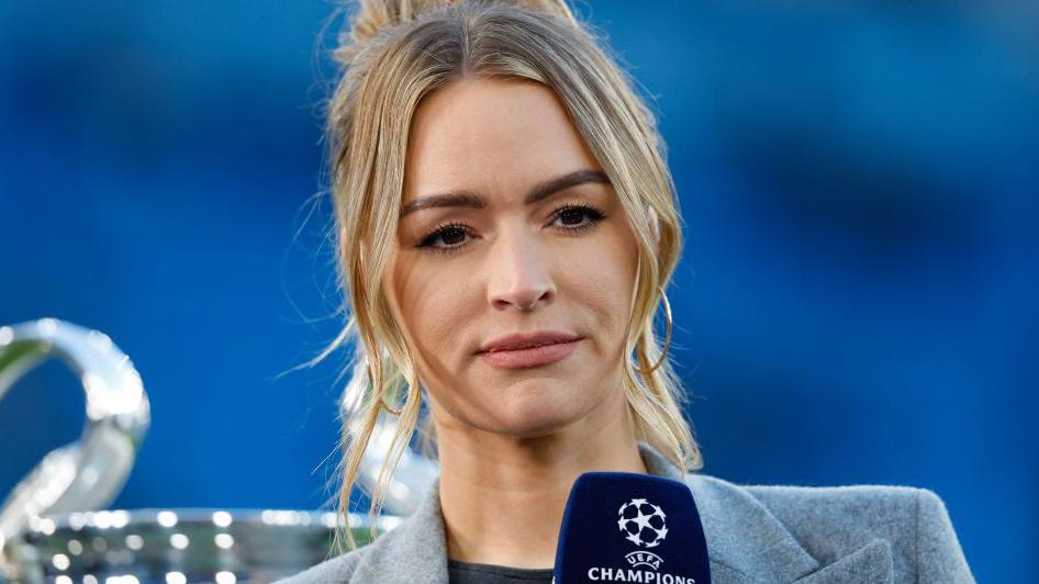 Laura Woods receives 'numerous death threats' over online comment on Imane  Khelif and Lin Yu-ting article - BBC Sport