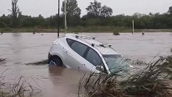 Deadly floods engulf Argentine city after fierce storm