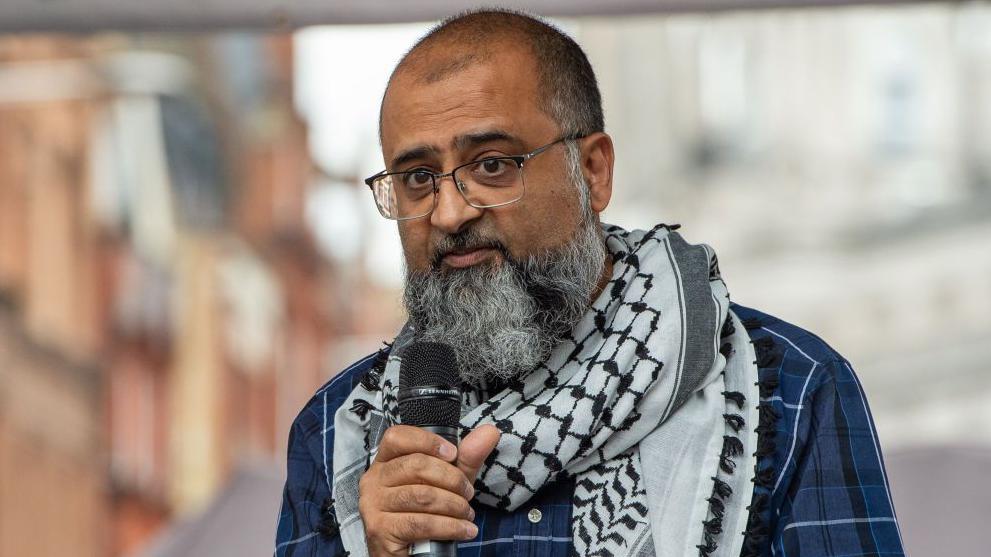 Iqbal Mohamed quits Jeremy Corbyn's new left-wing party