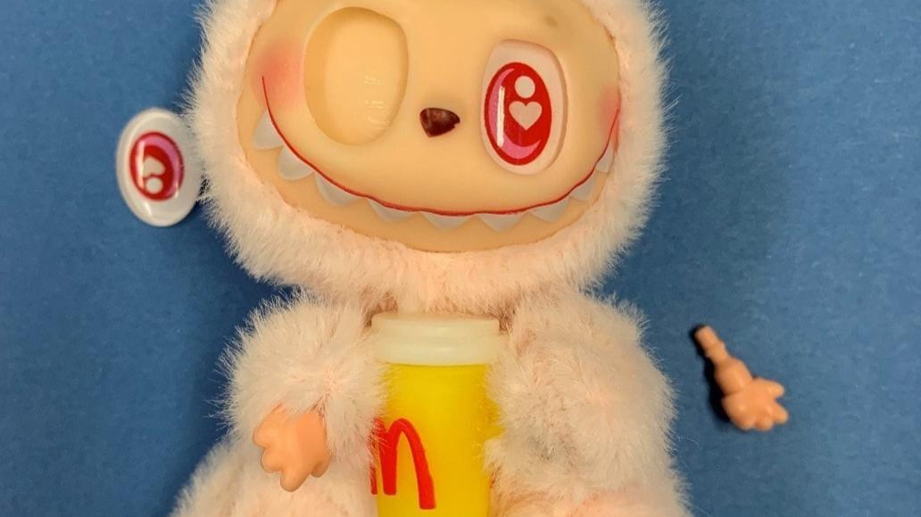 その他 FAKE TOY Christmas fake toy warning issued in East Yorkshire