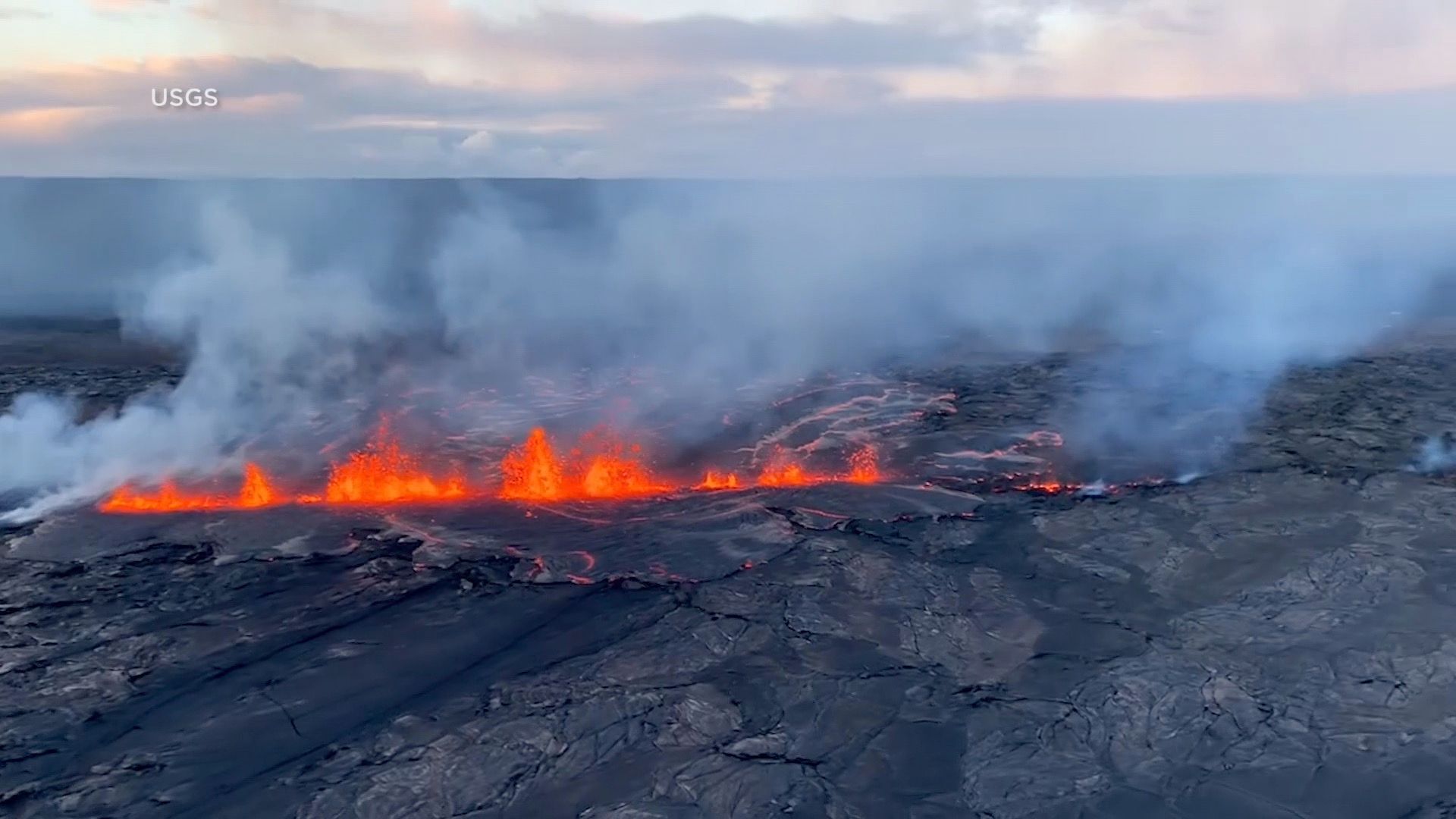 Original Hawaiian Volcano discount Scenery