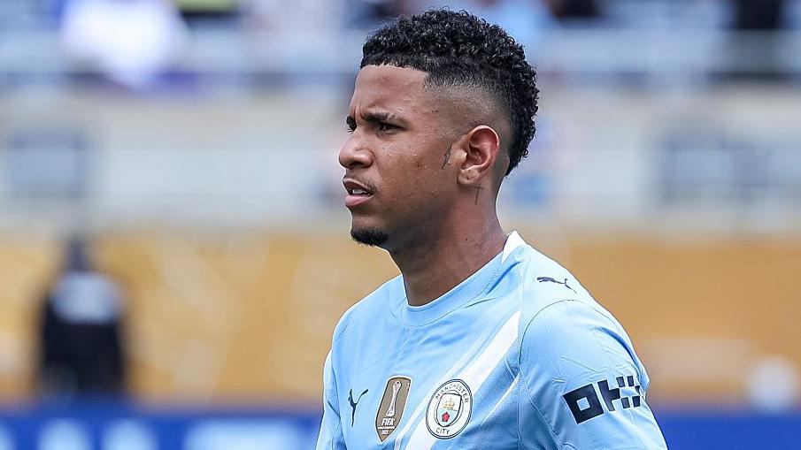 Tottenham open talks with Manchester City to sign Brazil winger Savinho - BBC Sport