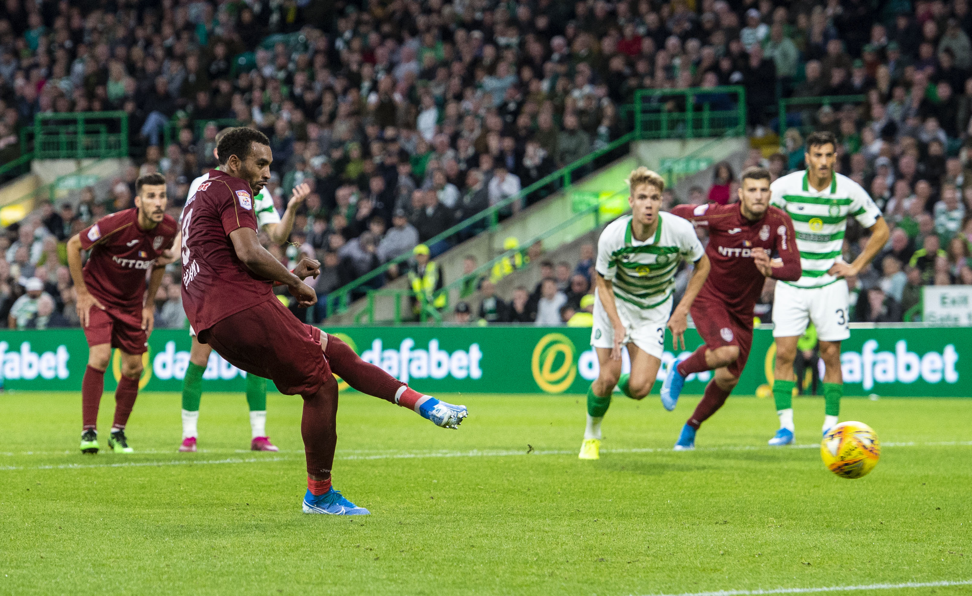 Champions League: Celtic knocked out by Ferencvaros - BBC Sport