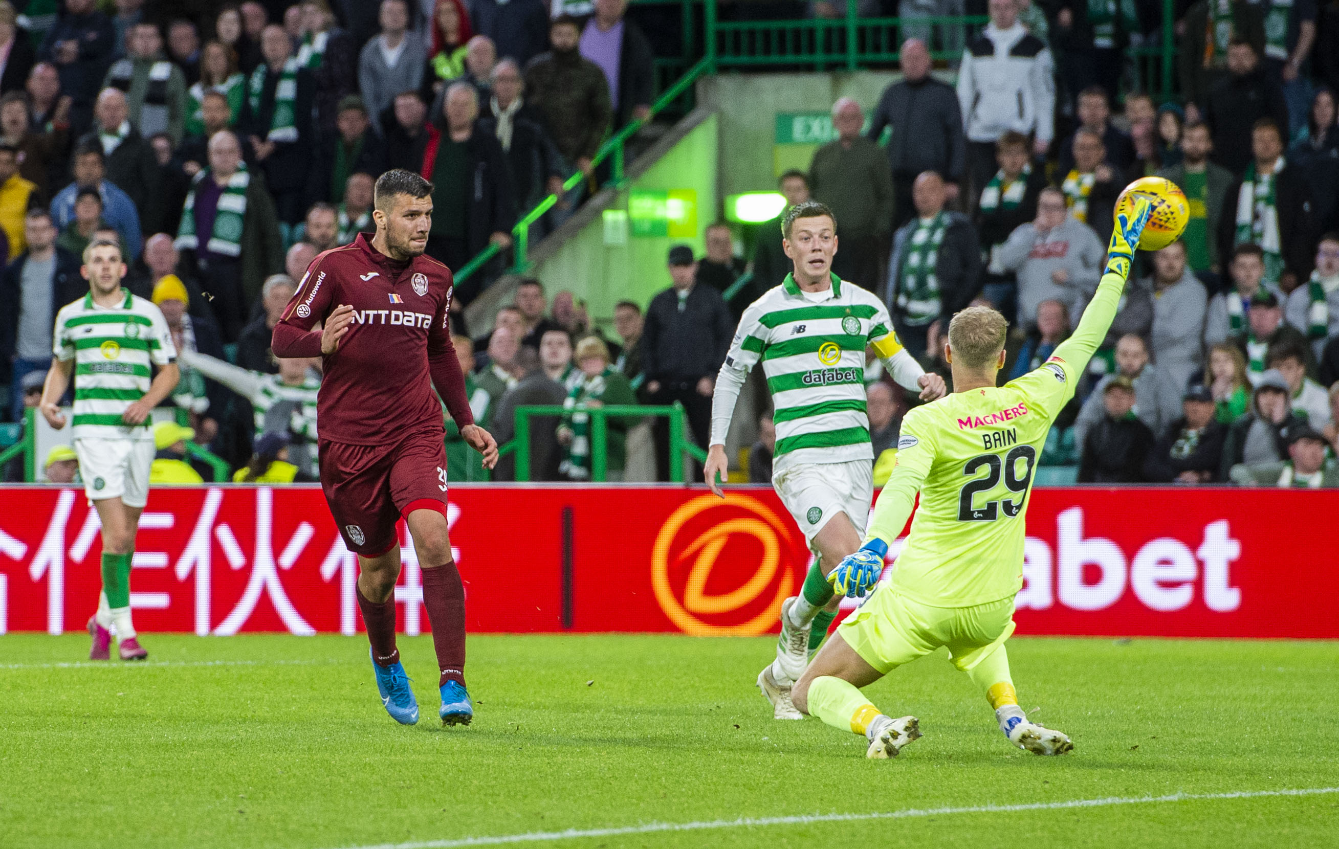 Champions League: Celtic knocked out by Ferencvaros - BBC Sport