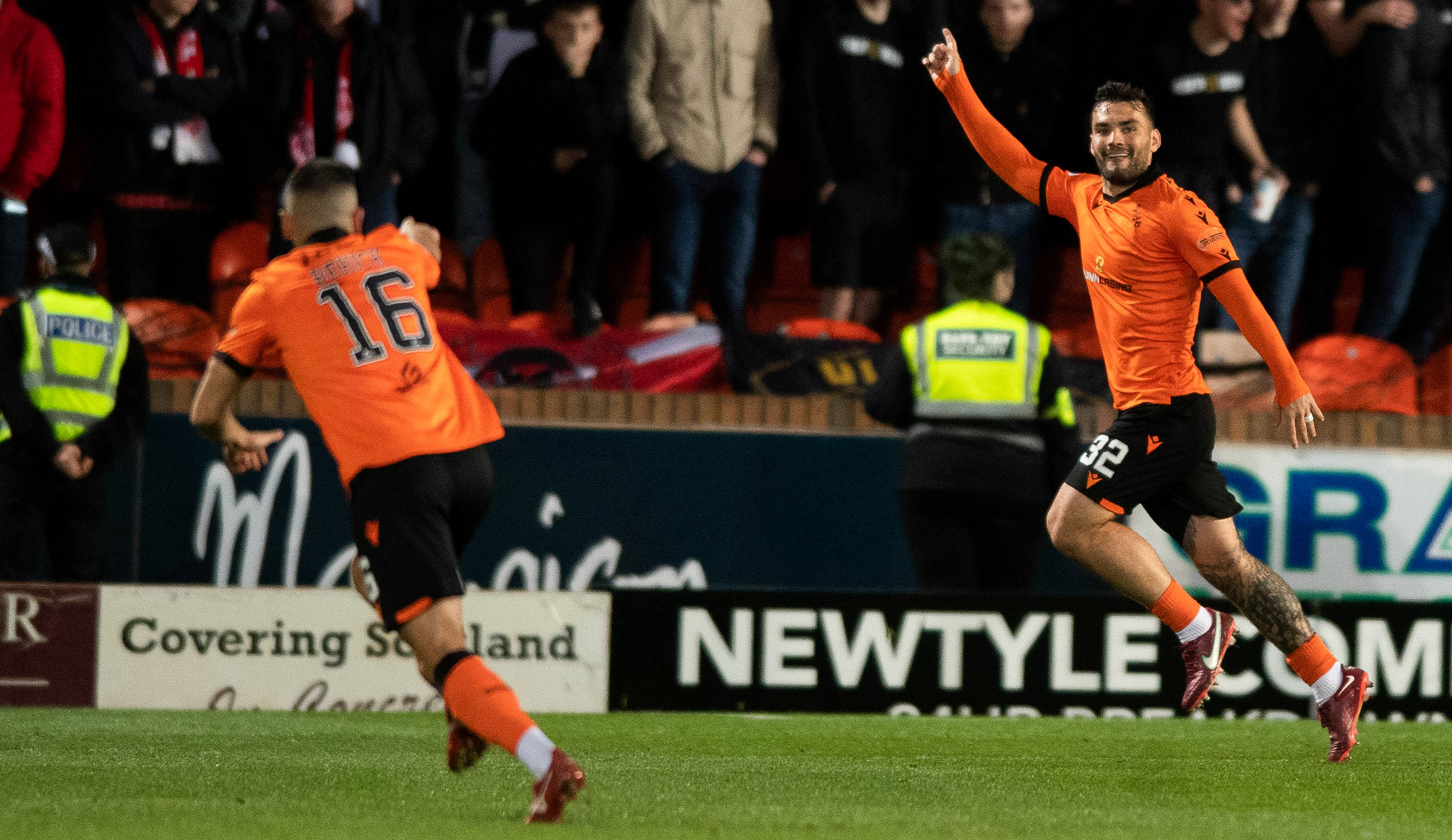 Dundee United's Tony Watt blasts critics who have questioned