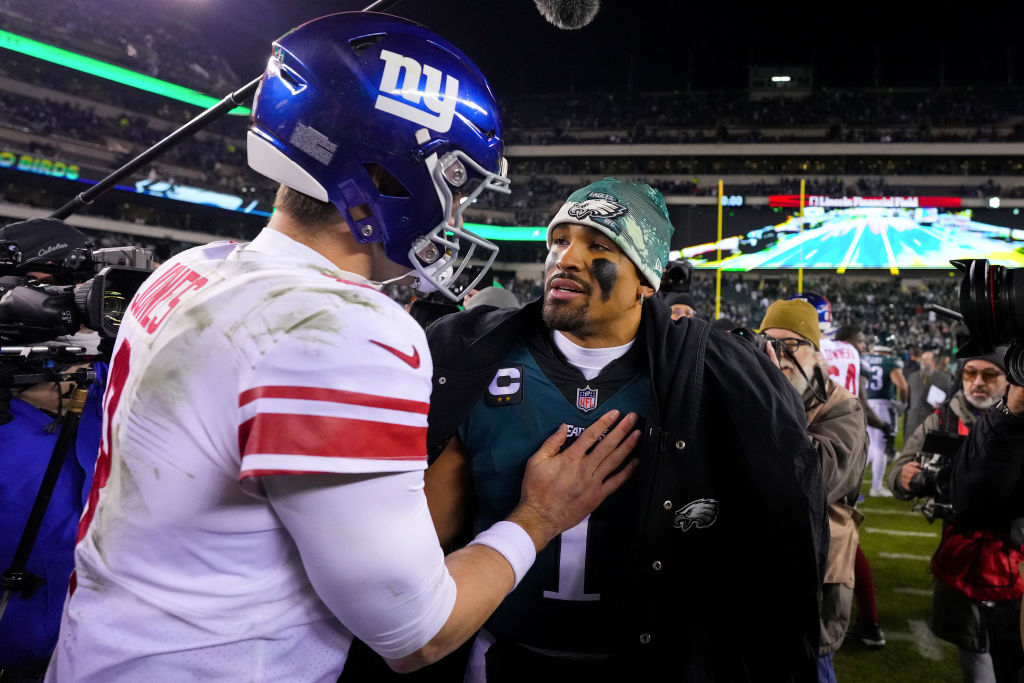 NFL LIVE: Philadelphia Eagles and Kansas City Chiefs progress to  championship round of play-offs - Live - BBC Sport