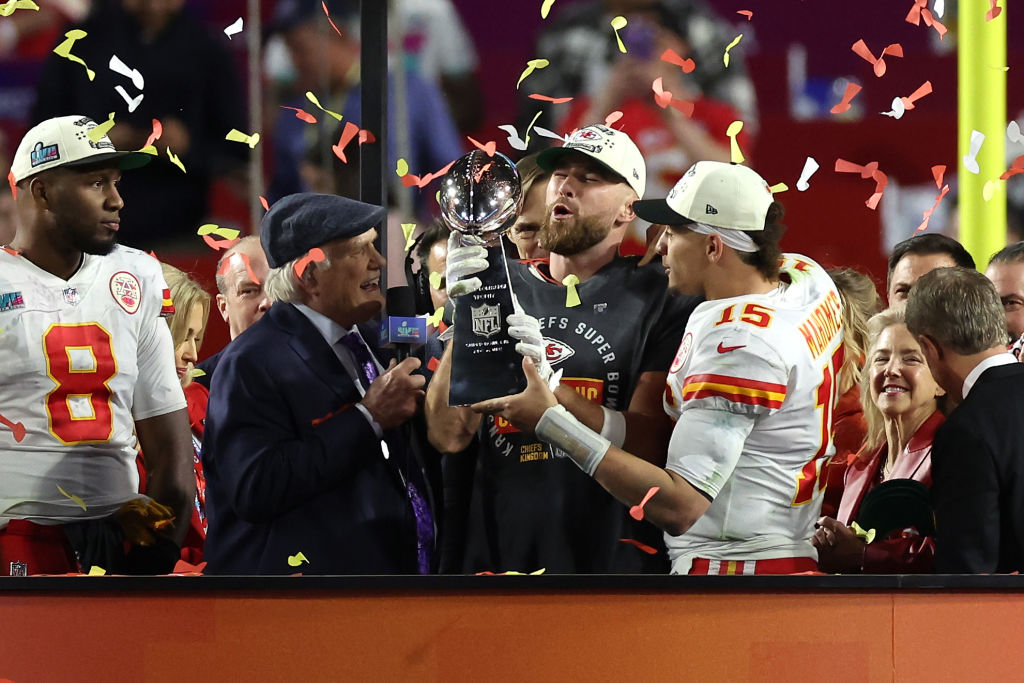 Super Bowl 2023 LIVE: Kansas City Chiefs beat Philadelphia Eagles to win a  thrilling all-time classic - Live - BBC Sport