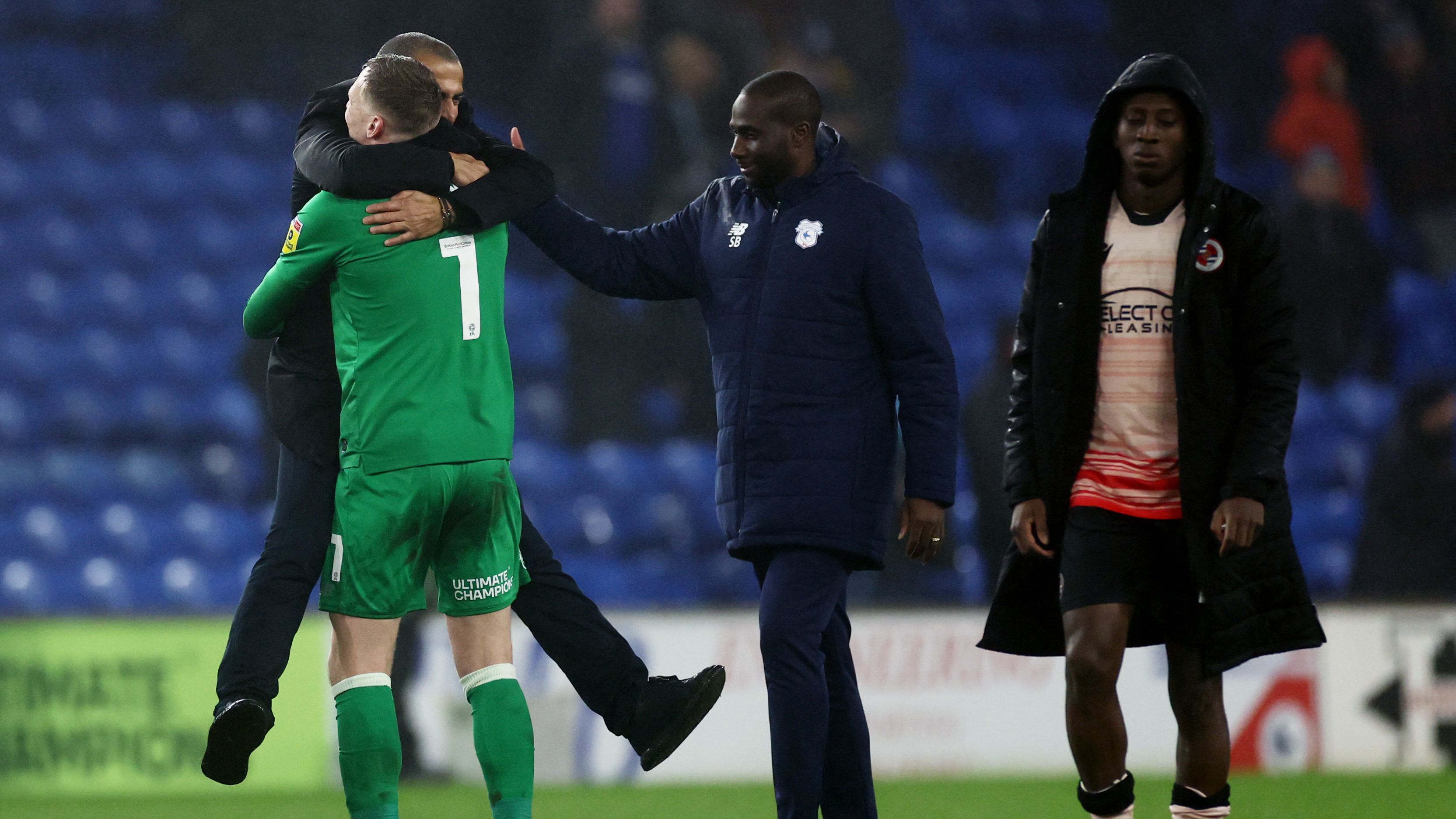 Cardiff City 1-0 Reading: Romaine Sawyers' stoppage-time goal