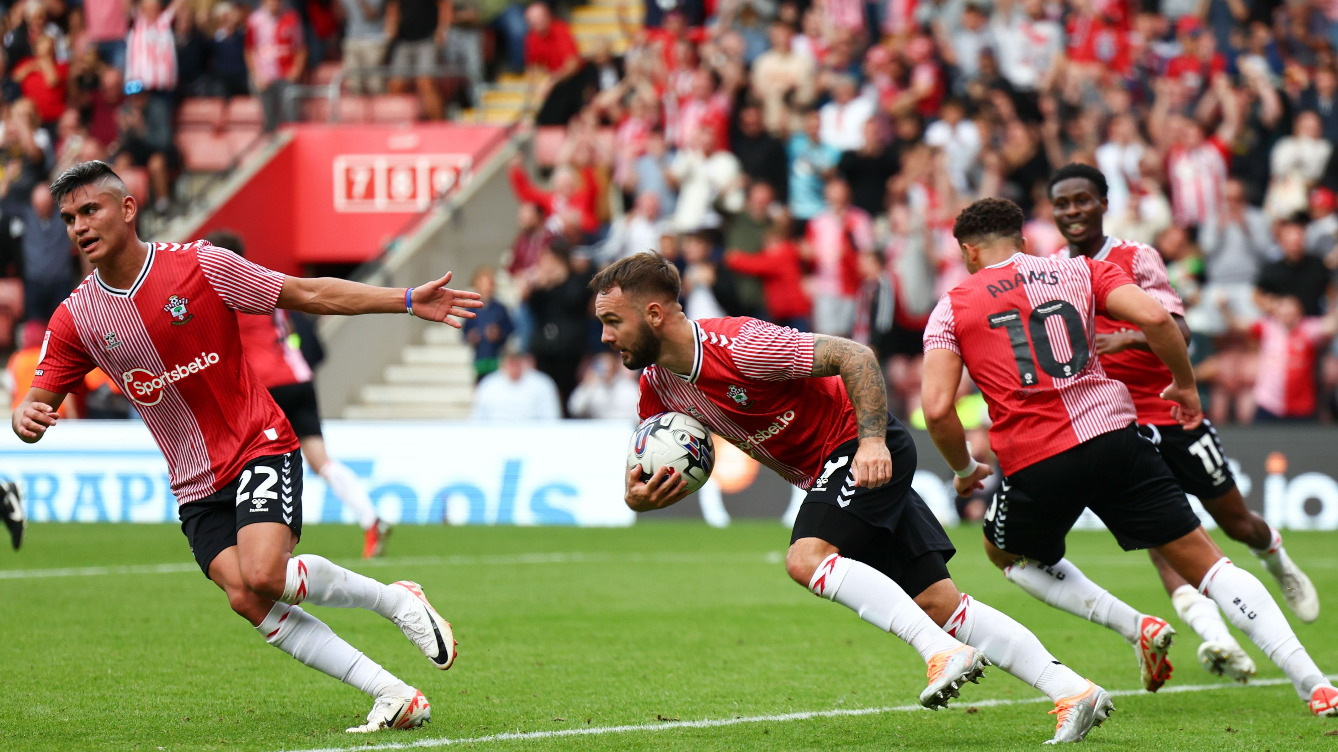 Millwall 0-1 Bristol City recap: Reaction as Matty James fires late winner  for Robins - Bristol Live