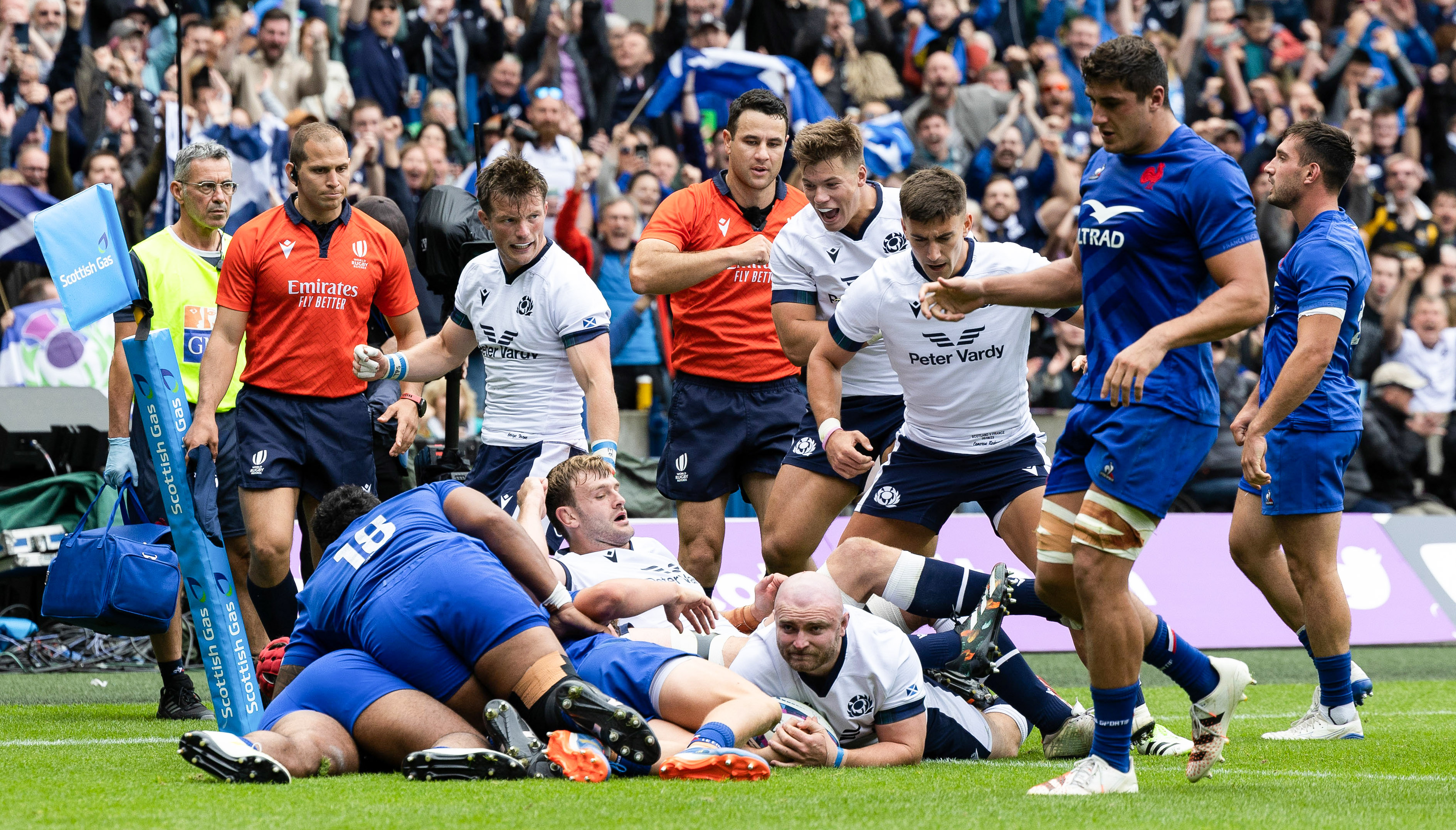 Reaction as 14-man Scotland rally to beat France - Live