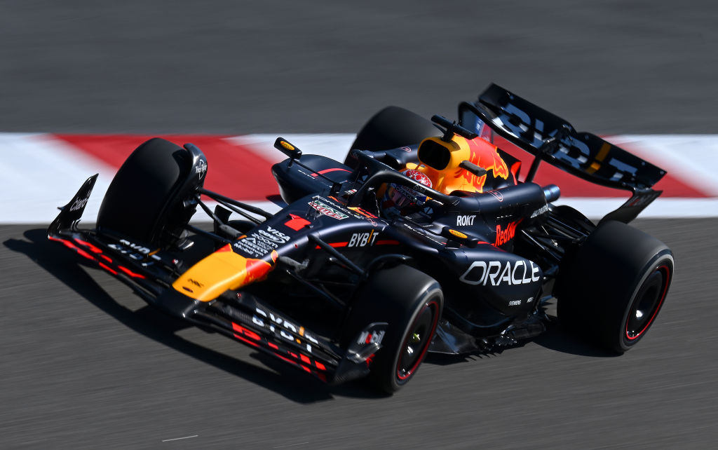 F1 pre-season testing: Max Verstappen more than a second clear on day one  in Bahrain - BBC Sport